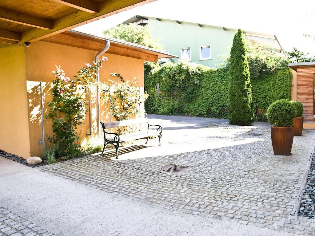 Pension Popotnik Villach Bagian luar foto